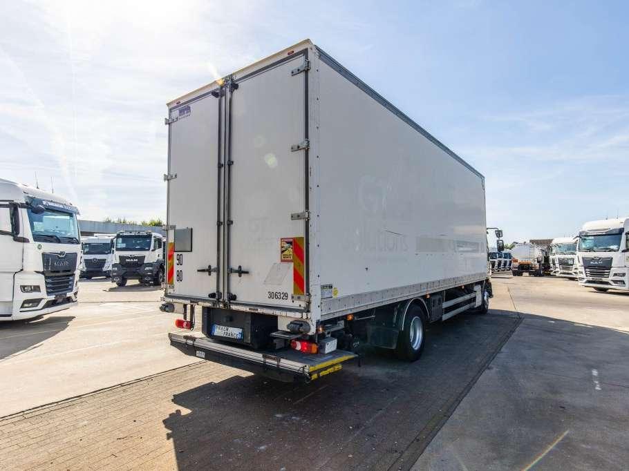 Volvo FL 250+HAYON BAR 1.5T. Foto 4