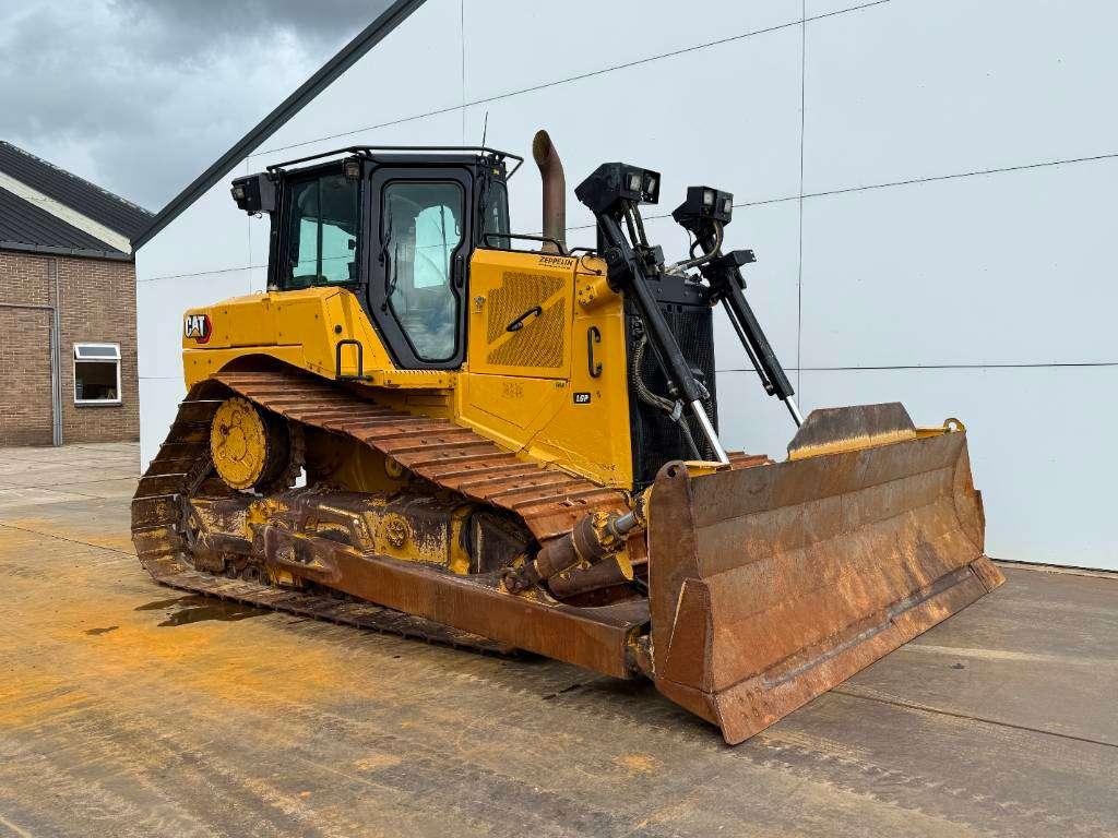 Caterpillar D6XE LGP - German Machine / Ripper Valve Foto 7