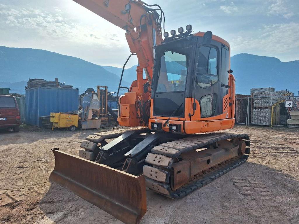 Komatsu PC 138 US-10 Foto 6