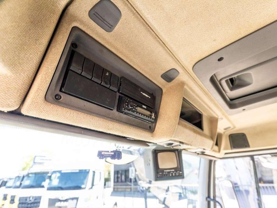 Renault PREMIUM 270 + MAGYAR 13000L+4COMP+INTARDER Foto 18