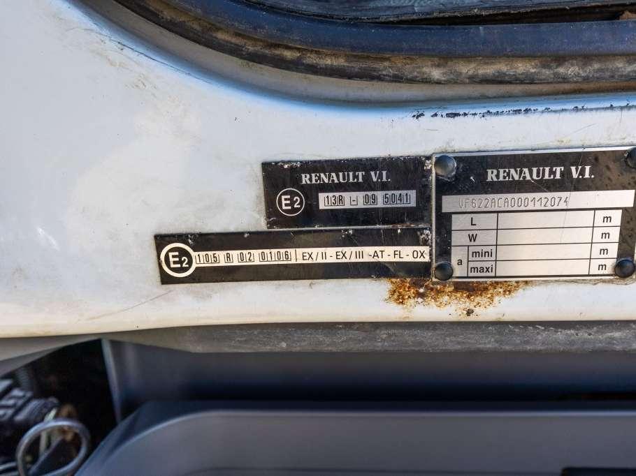 Renault PREMIUM 270 + MAGYAR 13000L+4COMP+INTARDER Foto 24