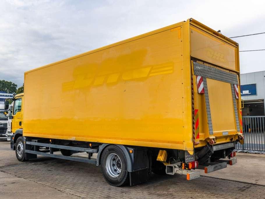 Man TGM 18.250 BL + DHOLLANDIA 2T. Foto 3