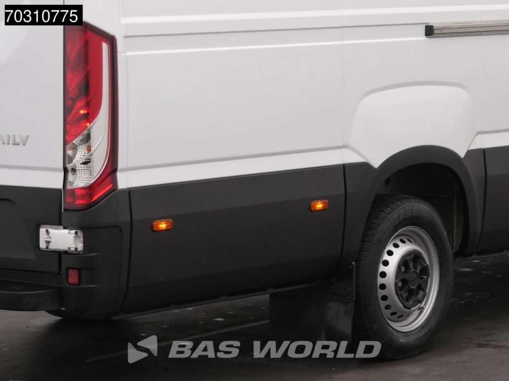 Iveco Daily 35S16 Automaat L3H2 3,5t Trekgewicht Airco Camera Parkeersensoren Euro6 L3 Airco Foto 22