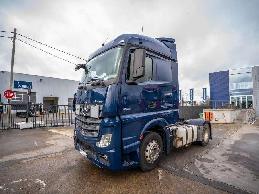 Mercedes-Benz ACTROS 1846+ADR Foto 1