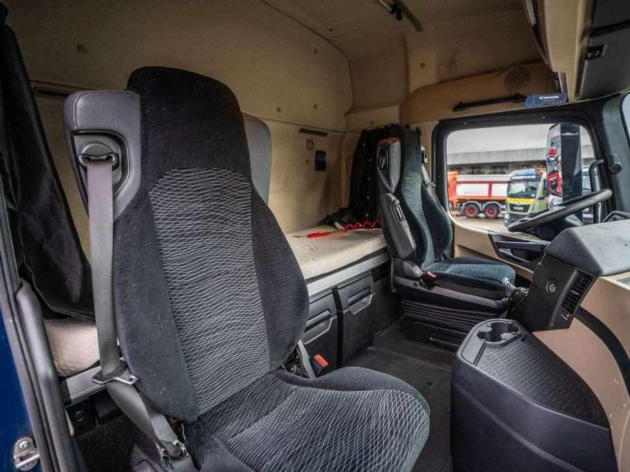 Mercedes-Benz ACTROS 1846+ADR Foto 16