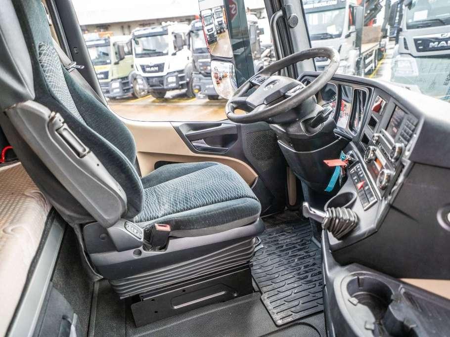 Mercedes-Benz ACTROS 1846+ADR Foto 17