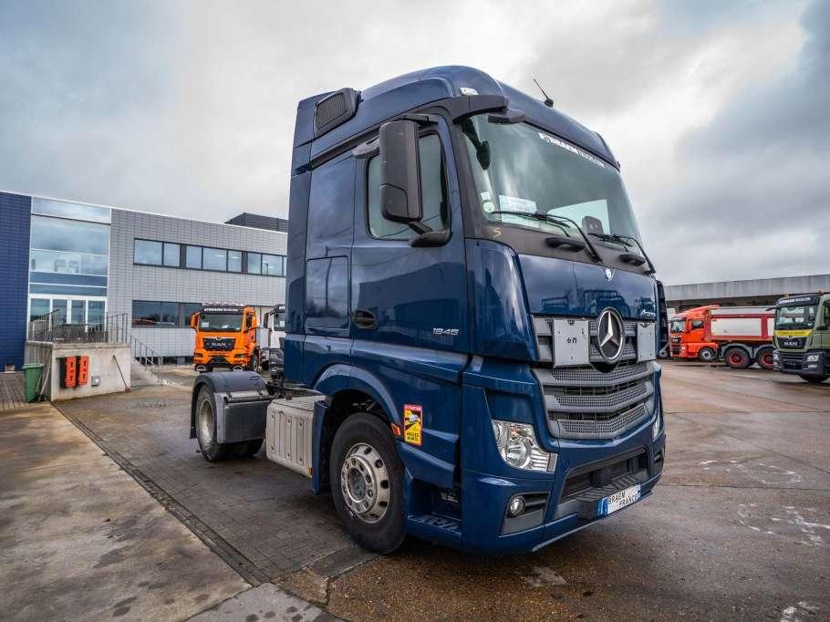 Mercedes-Benz ACTROS 1846+ADR Foto 2