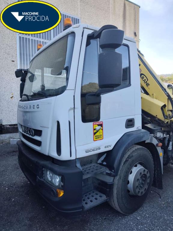 Iveco EUROCARGO 180E25K Foto 1