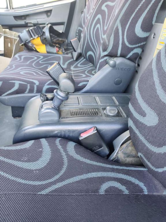 Iveco EUROCARGO 180E25K Foto 13