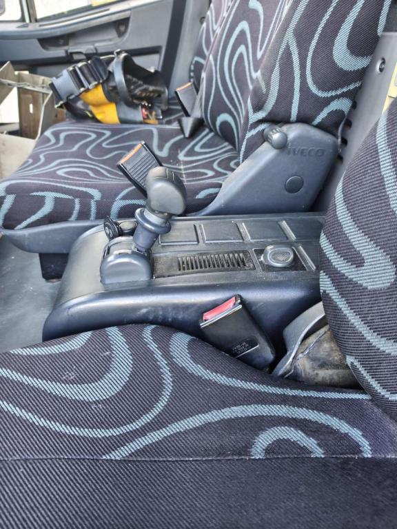 Iveco EUROCARGO 180E25K Foto 16