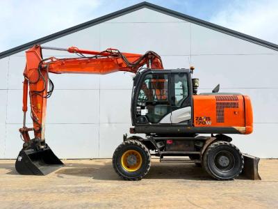 Hitachi ZX170W-5B - Blade / Triple Boom / Auto Greasing in vendita da Boss Machinery