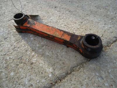 Tiranti / Staffe richiamo benna per Fiat Hitachi EX215 in vendita da OLM 90 Srl