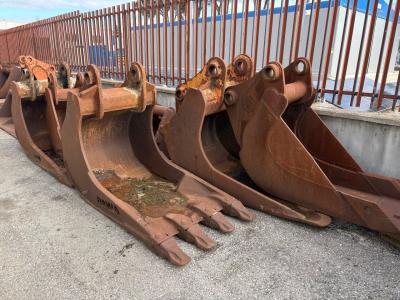 Benna scogliera in vendita da B.T. Macchine Srl