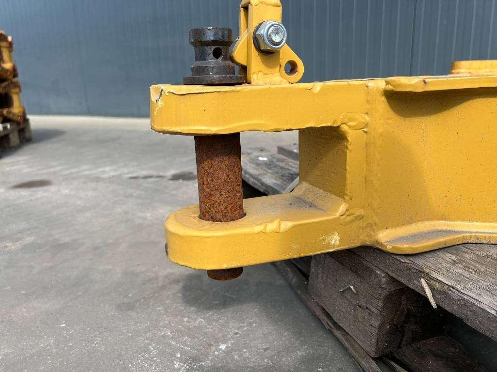 Caterpillar D6R / D6T Zugmaul Foto 7