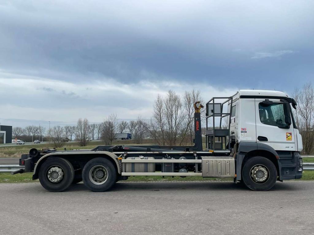 MercedesBenz Antos 2543 6x2 Foto 6