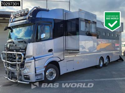 Mercedes Actros 2551 6X2 Horse truck + Living Standairco Navi ACC Automatic Euro 6 in vendita da BAS World B.V.