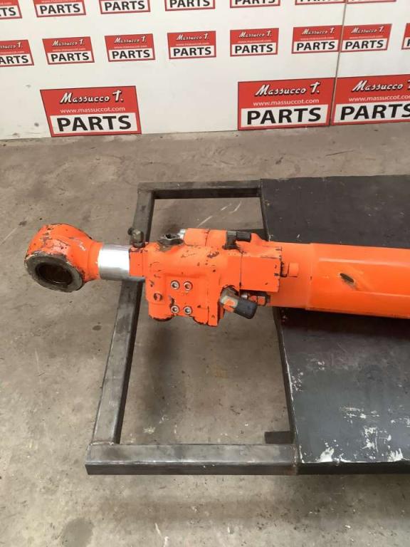Pistone di penetrazione per Hitachi EX235 Foto 4