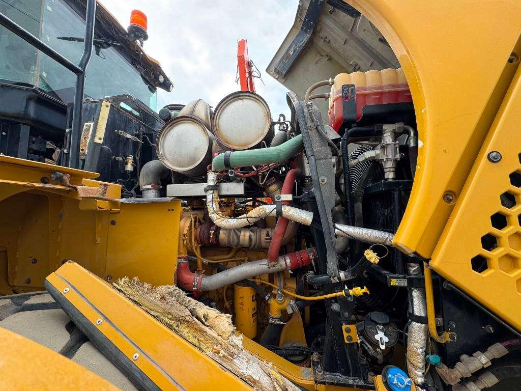 Caterpillar 972M - Weight System / Auto Greasing / Camera Foto 27