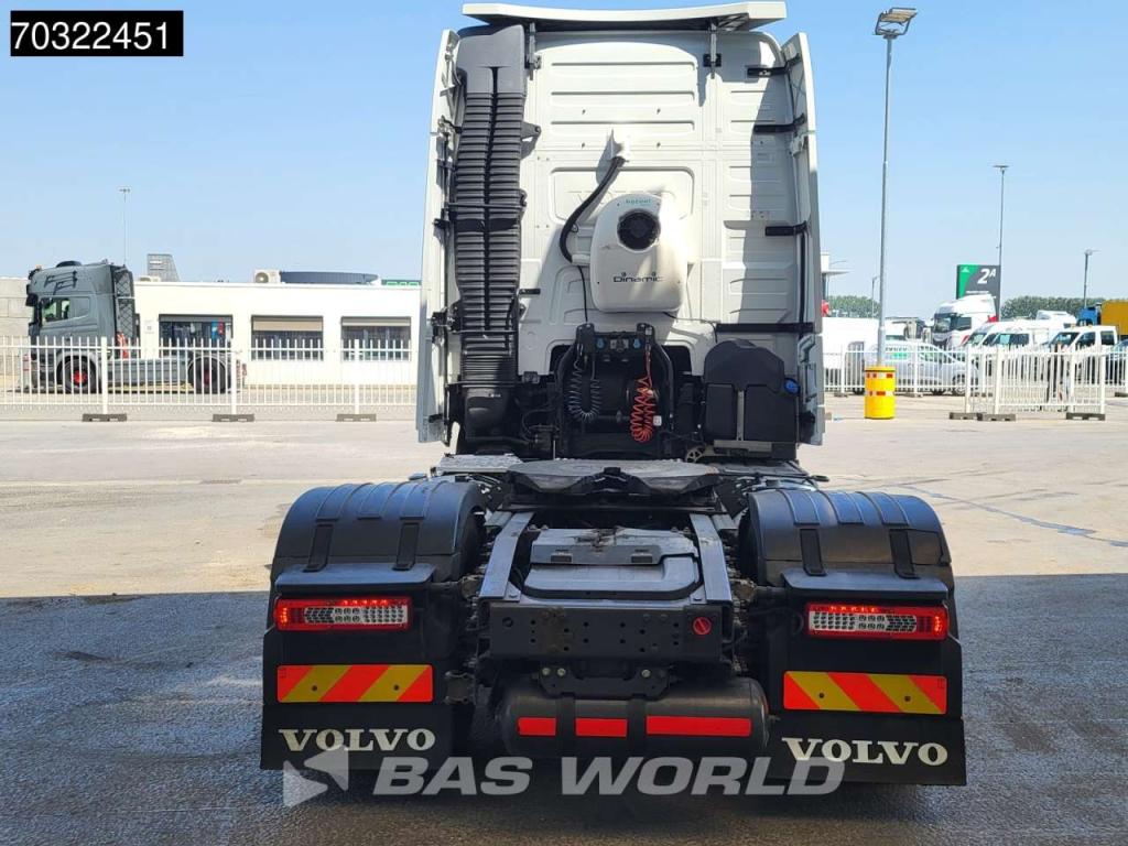 Volvo FH 500 FH 4X2 XL Retarder 2x Tanks Standklima Foto 11