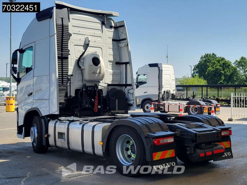Volvo FH 500 FH 4X2 XL Retarder 2x Tanks Standklima Foto 2