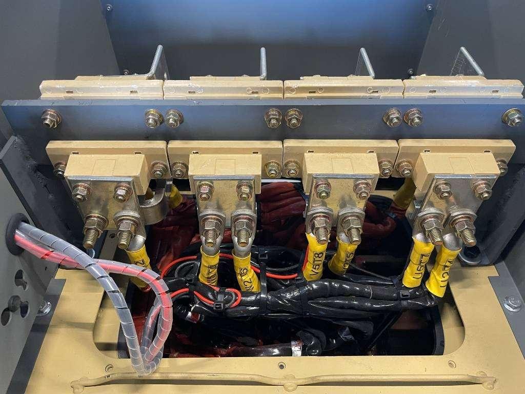 DPX CJ634B - 725 kVA Alternator - DPX-33914 Gruppo elettrogeno Foto 8