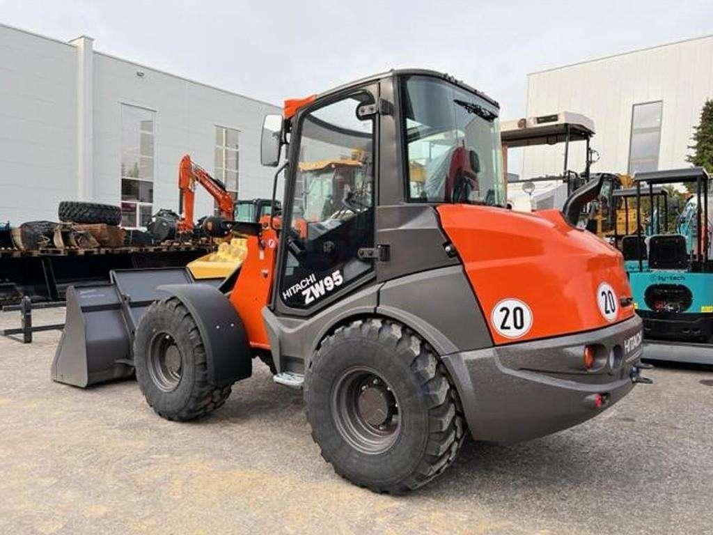 Hitachi ZW95-6C Foto 2