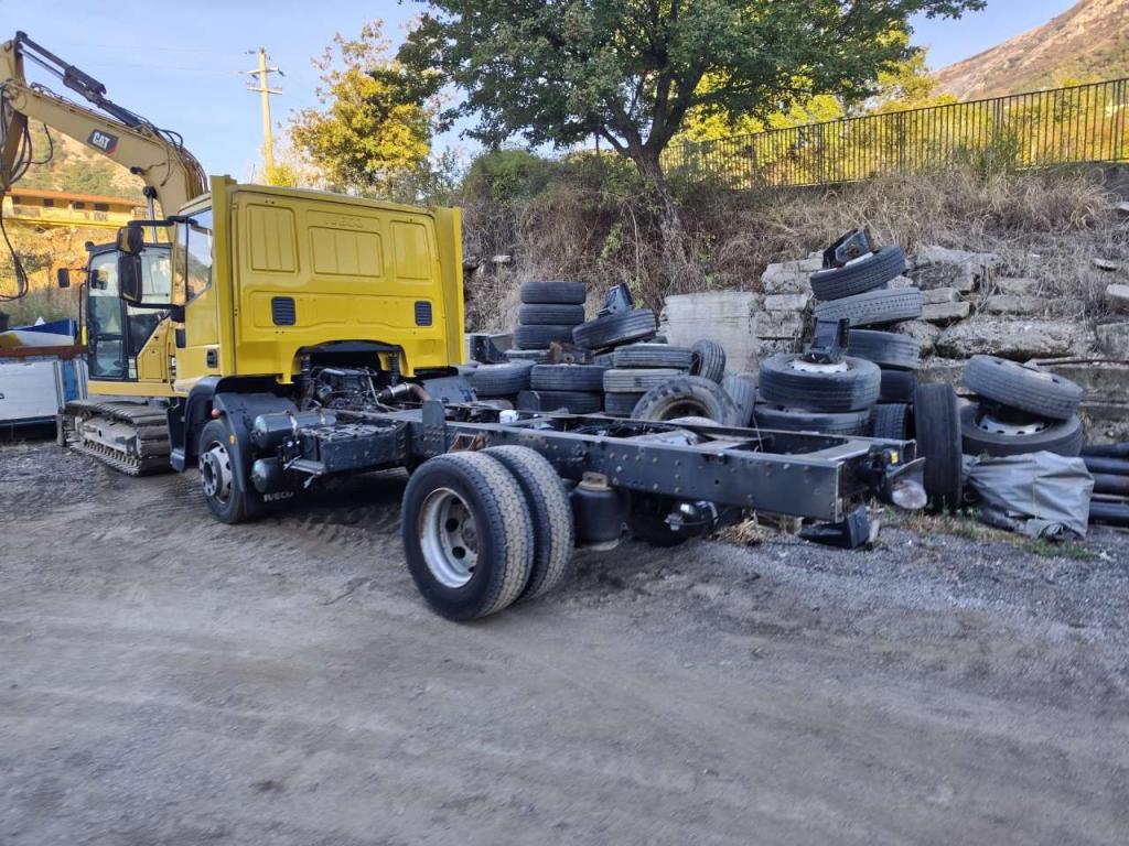 Iveco EUROCARGO CUBE 120E28P Foto 13