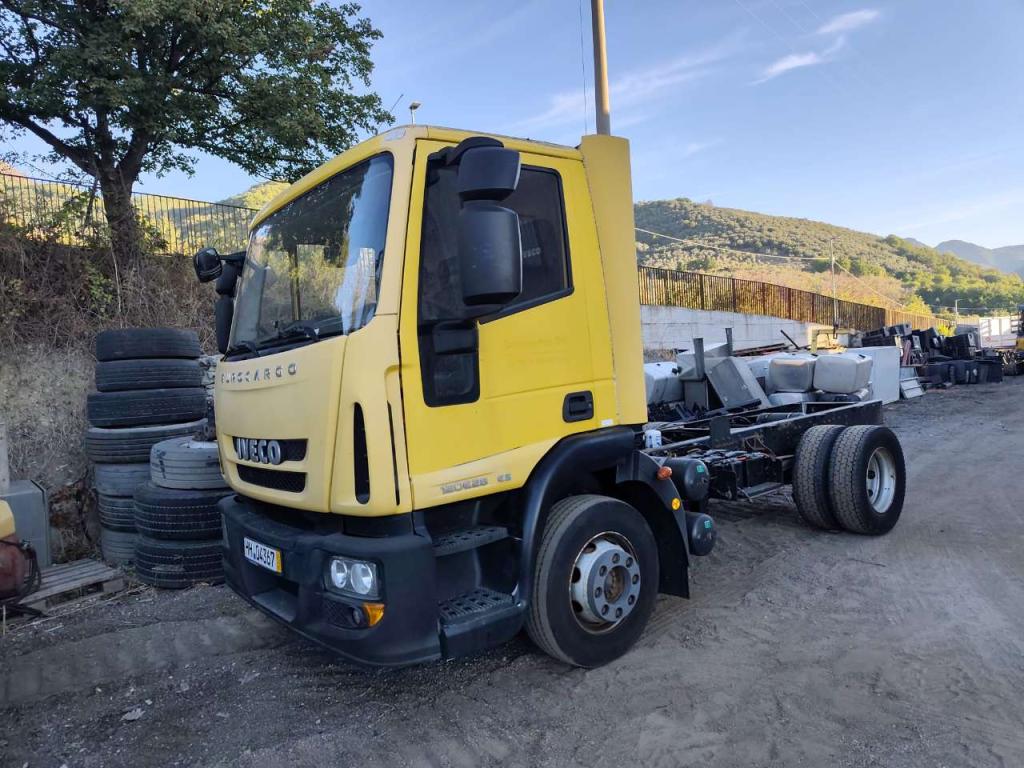 Iveco EUROCARGO CUBE 120E28P Foto 23
