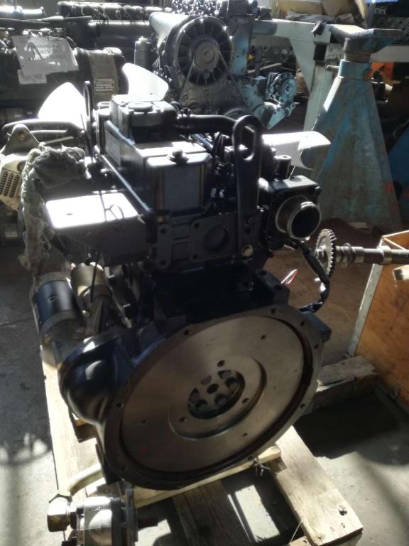Yanmar 3D82 Foto 1