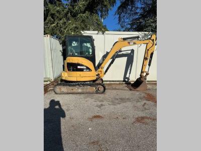 Caterpillar 303.5 in vendita da CGM Gruppo Servizi Srl