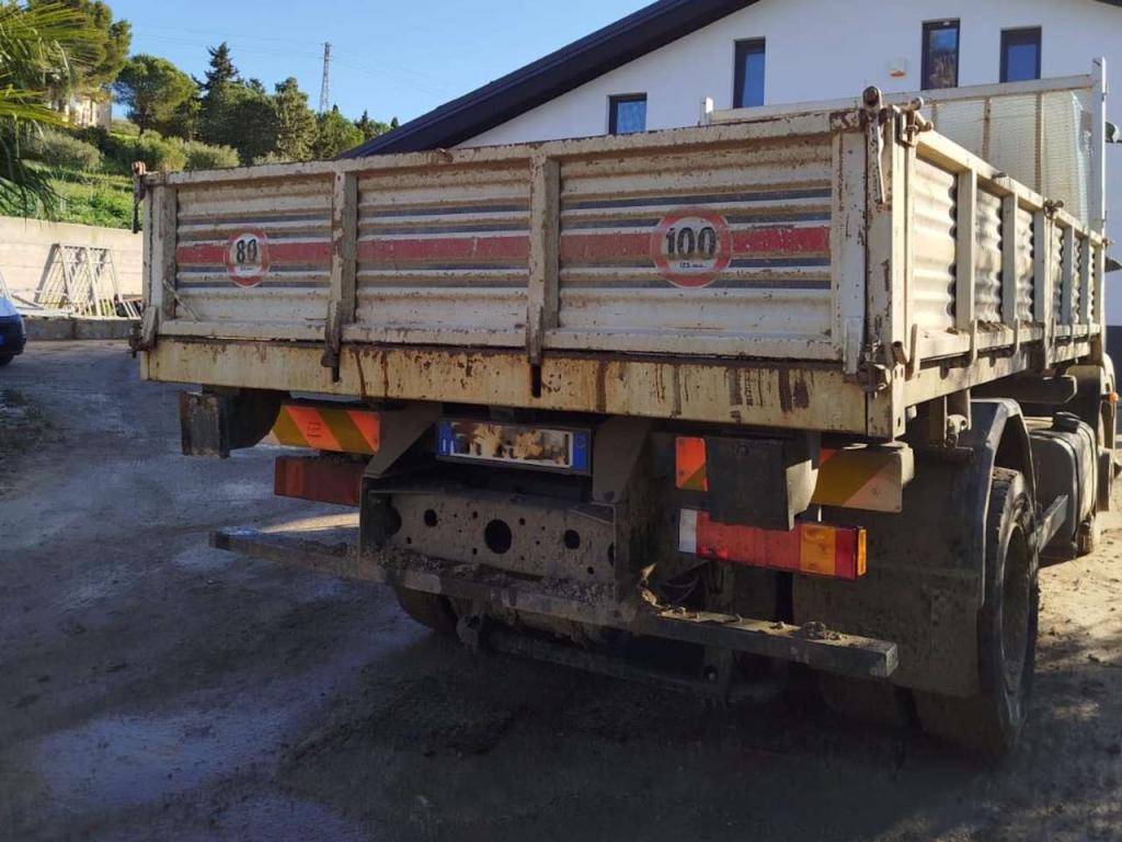 Iveco 120E24 Foto 3