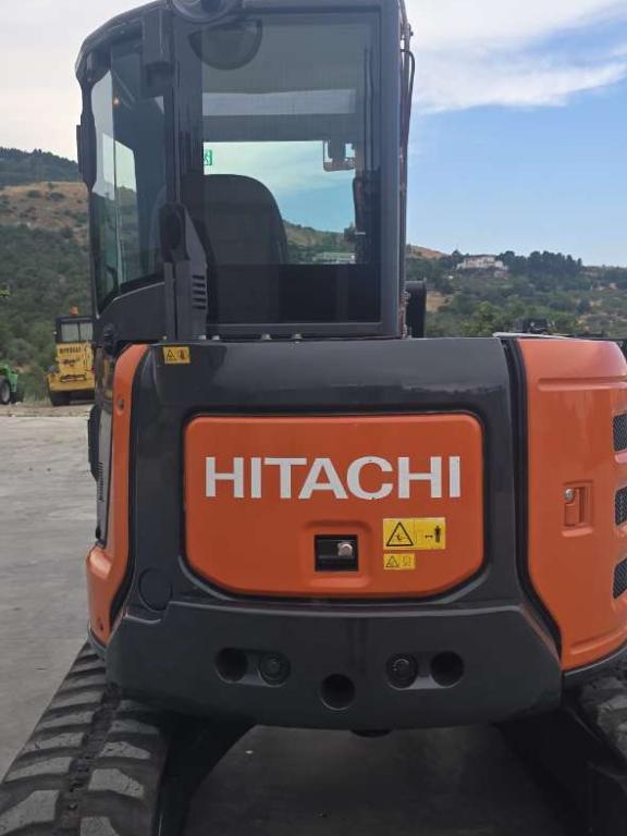 Hitachi ZAXIS 55U Foto 5