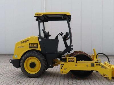 Bomag BW124 PDH-5 in vendita da Bove Verhuur & Verkoop