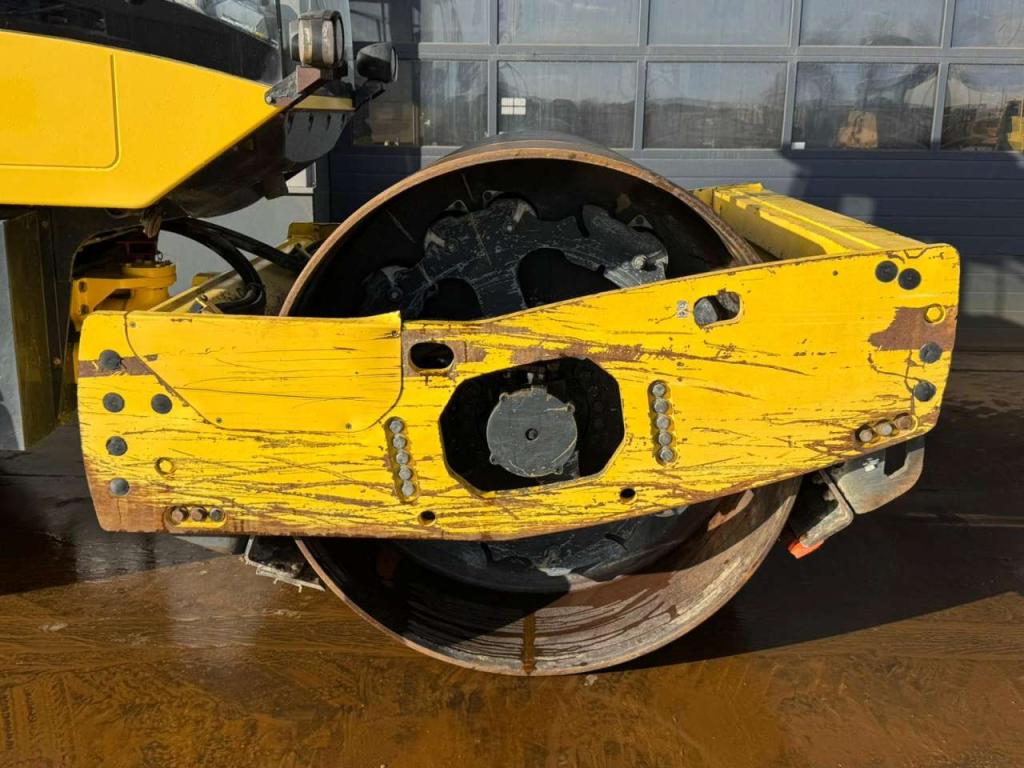 Bomag BW213D-5 Foto 10