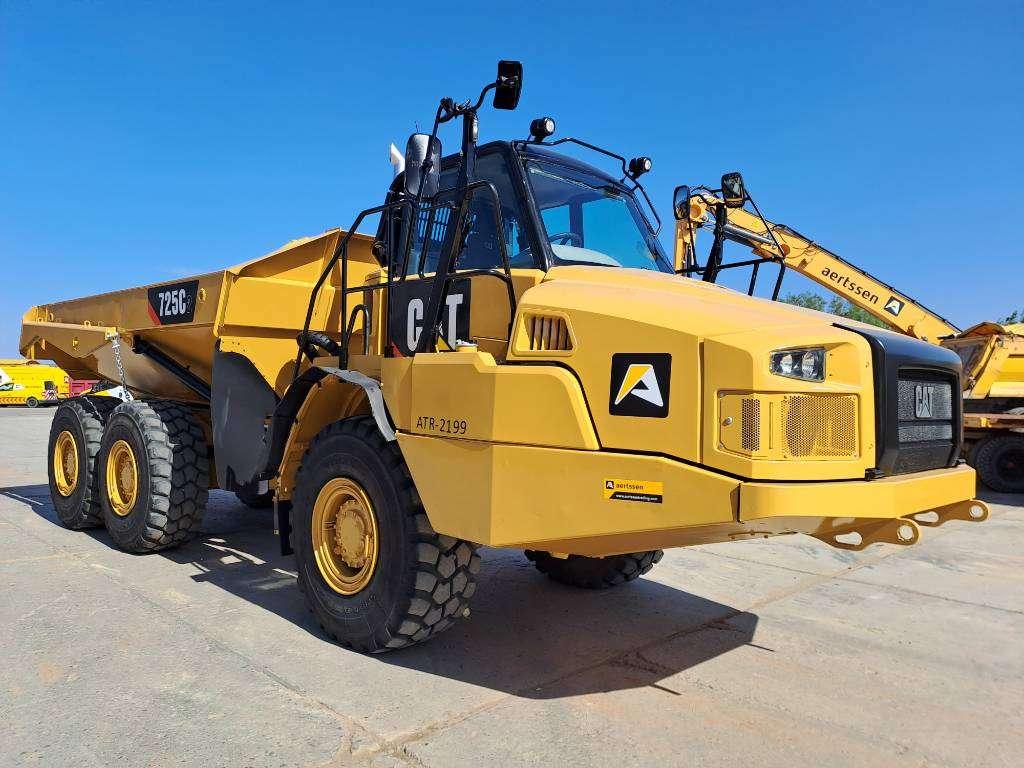 Caterpillar 725C2 Foto 8