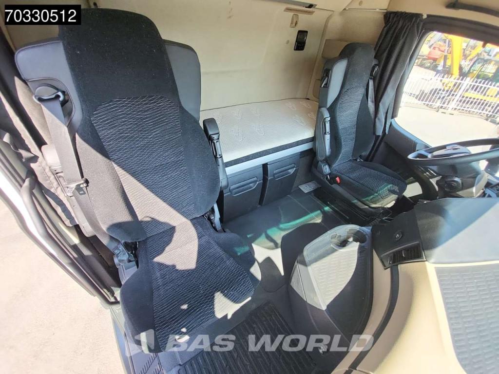 Mercedes-Benz Actros 1851 4X2 BigSpace 2x Tanks M.O.T. Foto 29