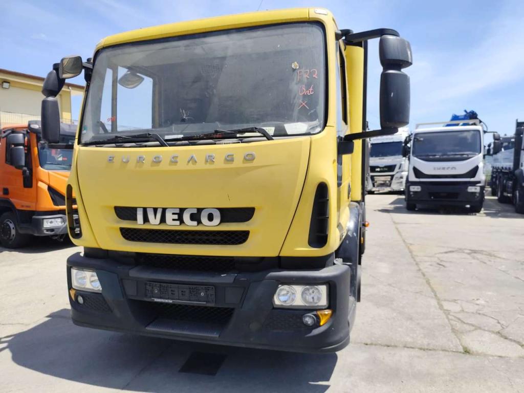 Iveco EUROCARGO 120E28P Foto 15