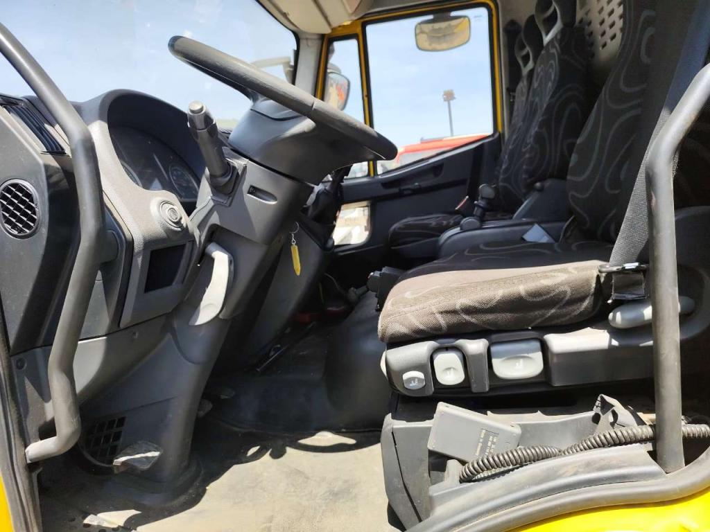 Iveco EUROCARGO 120E28P Foto 27