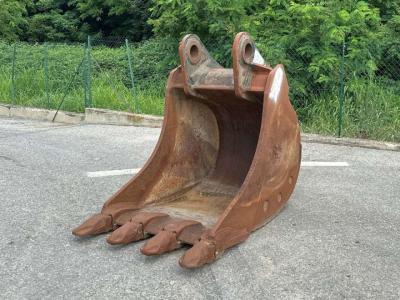 Hitachi ZX670-690 in vendita da Massucco T. Srl Area Ricambi