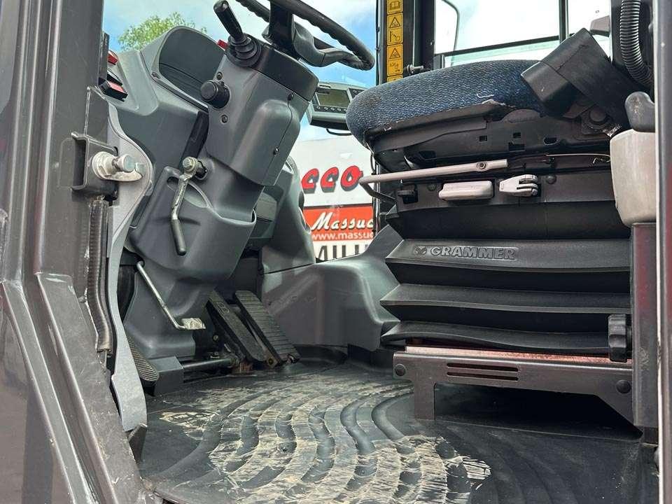 Hitachi ZW310-6 Foto 14