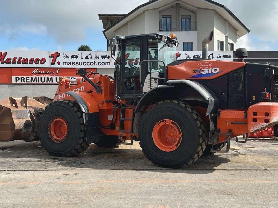 Hitachi ZW310-6 Foto 3