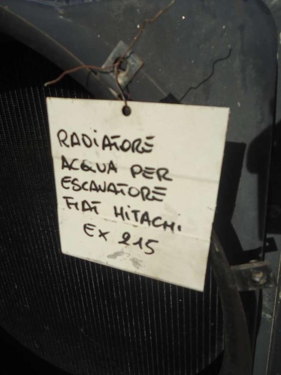 Radiatore acqua per Fiat Hitachi EX215 Foto 5