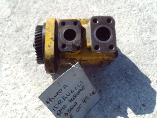Pompa idraulica per Caterpillar 951C - MOTORE 3304 Foto 4