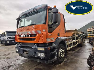 Iveco STRALIS 260S42 in vendita da Procida Macchine S.r.l.
