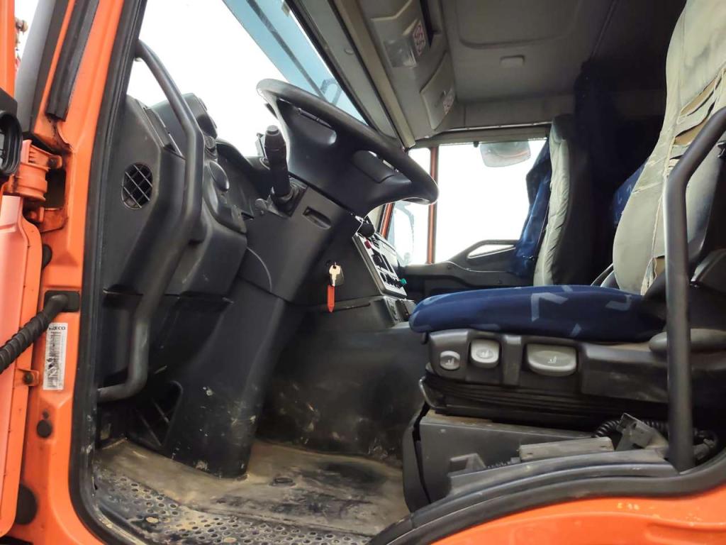 Iveco STRALIS 260S42 Foto 9
