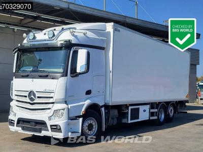 Mercedes-Benz Actros 2548 6X2 Carrier cooling engine 2500kg Ladebordwand Lift+steering axle Euro 6 in vendita da BAS World B.V.