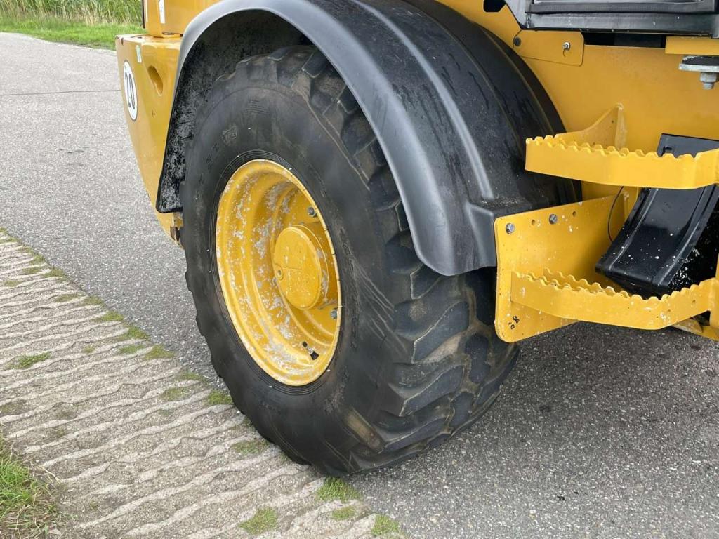 Caterpillar 908 Foto 14