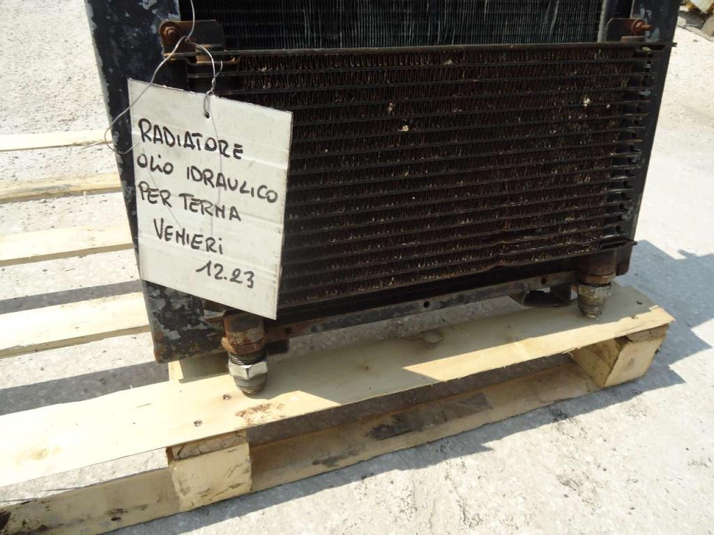 Radiatore olio idraulico per Venieri 12.23 Foto 1