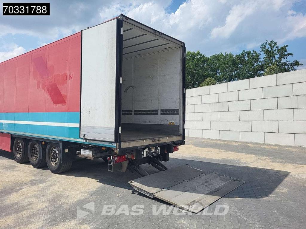 Schmitz SCB*S3B Tailgate Lift Axle 250x270cm Foto 9