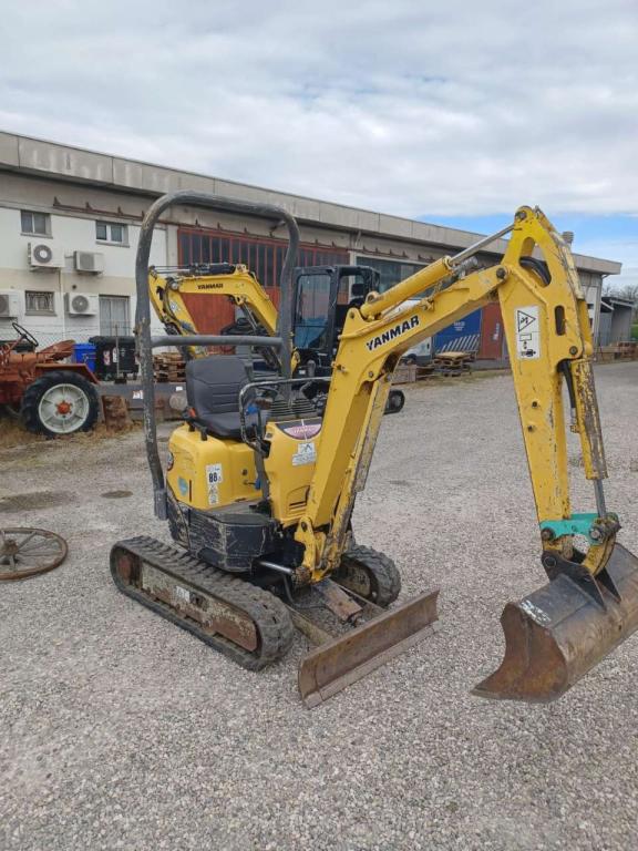 Yanmar ViO10 Foto 4